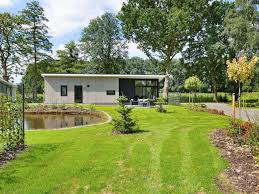 Modern chalet met mooie schuifdeuren nabij Lochem