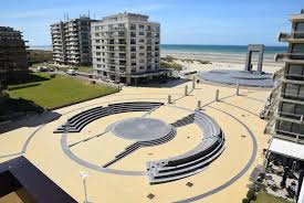 Plaza De Panne